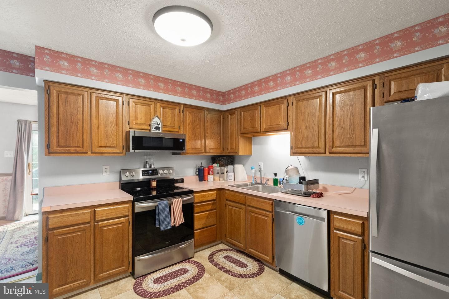2202 N Tollgate Circle photo 14