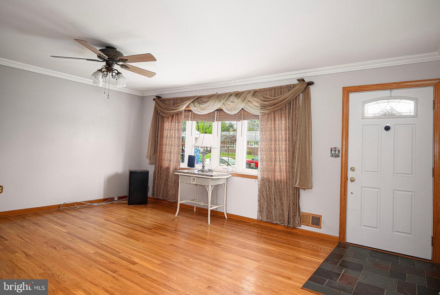 405 Harrington Road photo 11