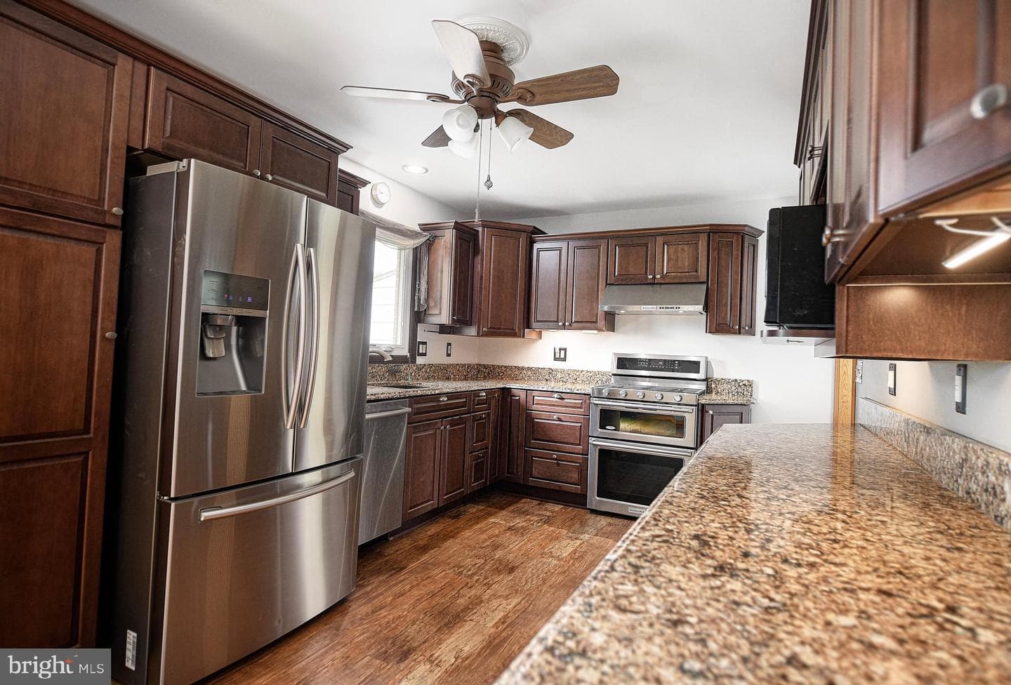 405 Harrington Road photo 18