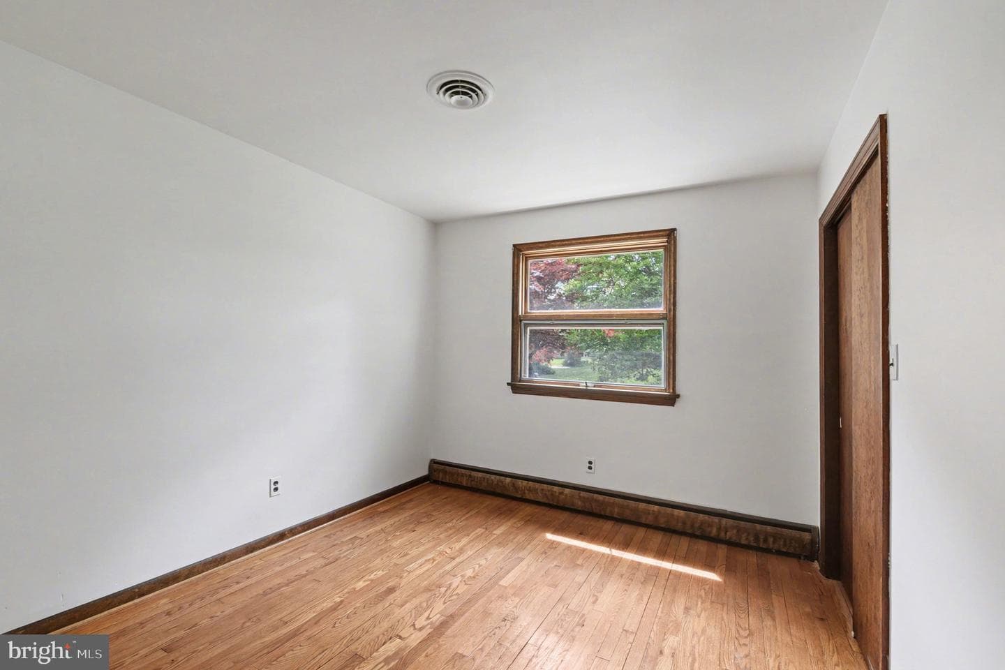 3418 Walnut Rd photo 22
