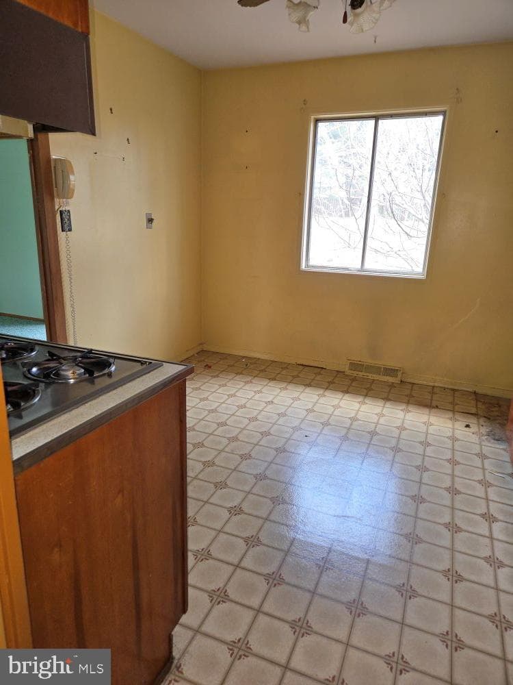 2034 Cherry Court photo 12