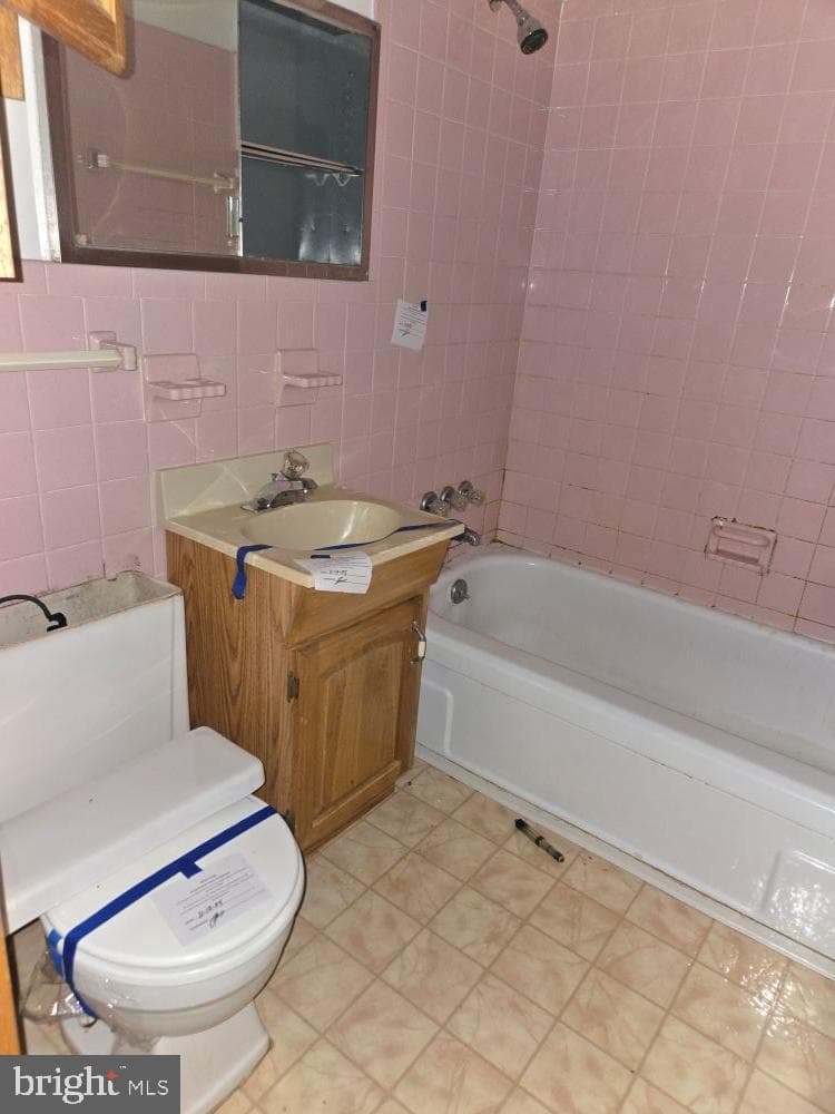 2034 Cherry Court photo 14