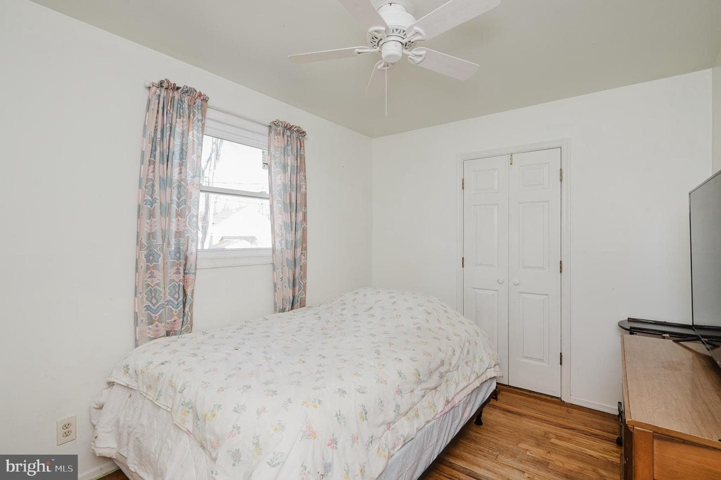 147 Bay Blvd photo 24