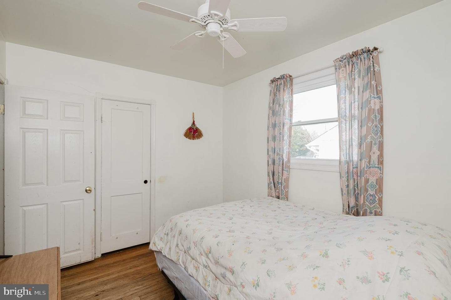 147 Bay Blvd photo 26