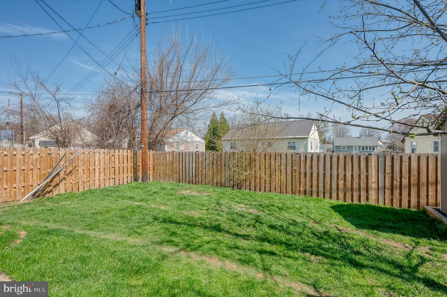 147 Bay Blvd photo 31