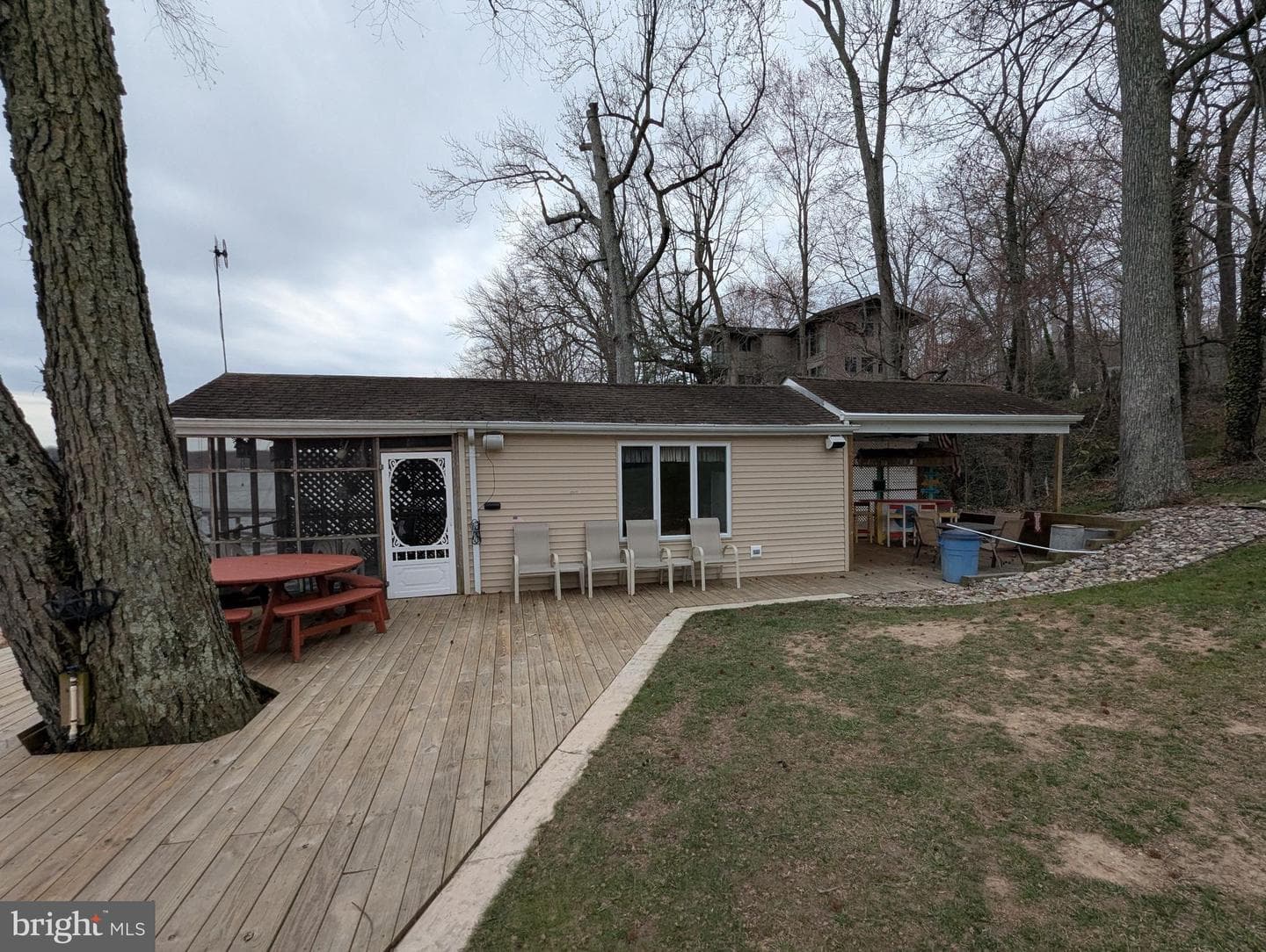 3729 Abingdon Beach Road photo 27