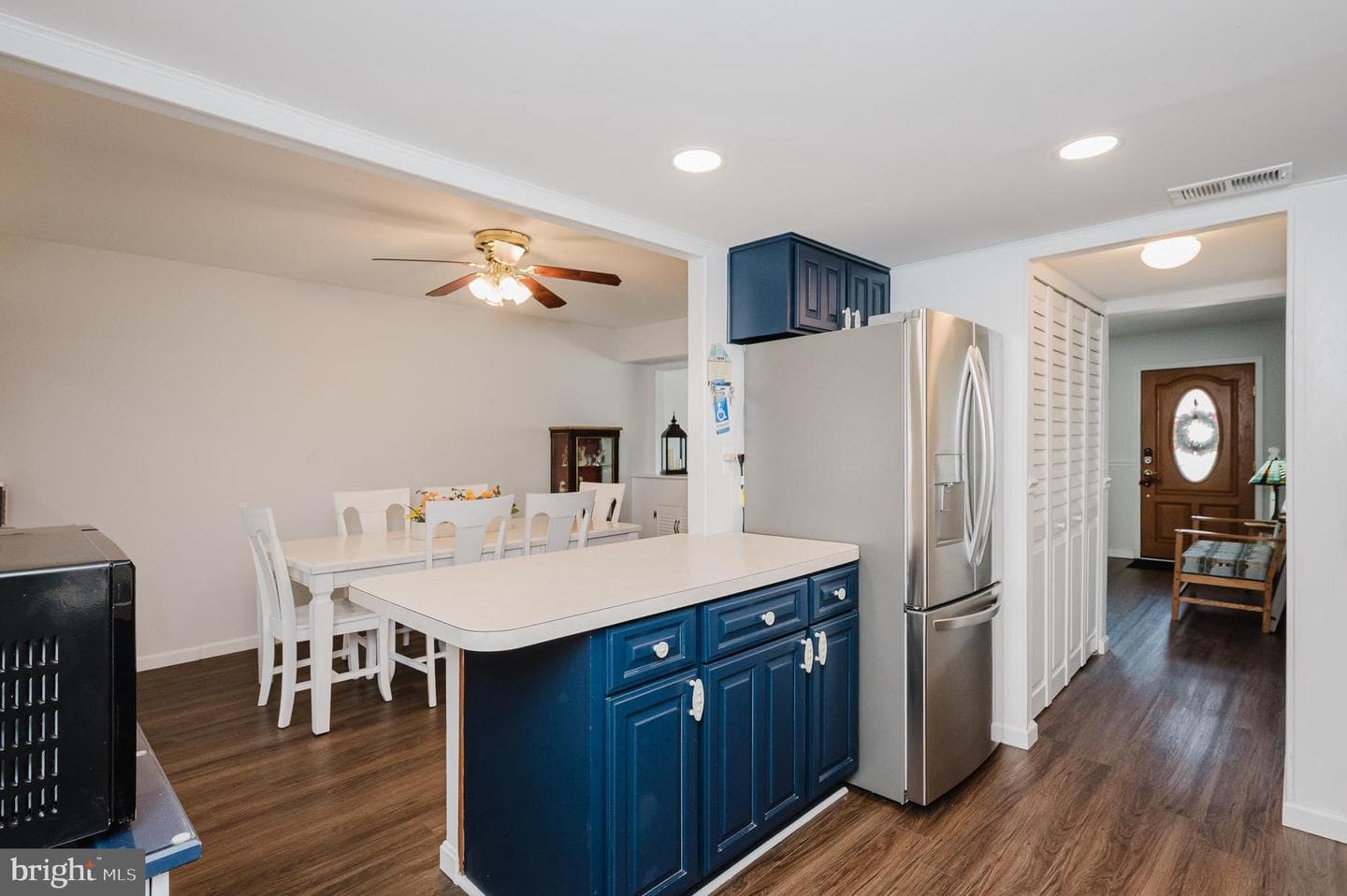 696 Shore Drive photo 17