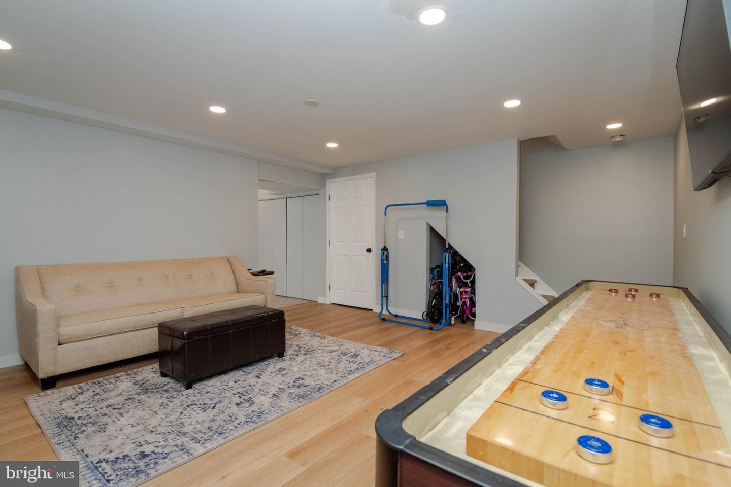 212 Haynes Court photo 44