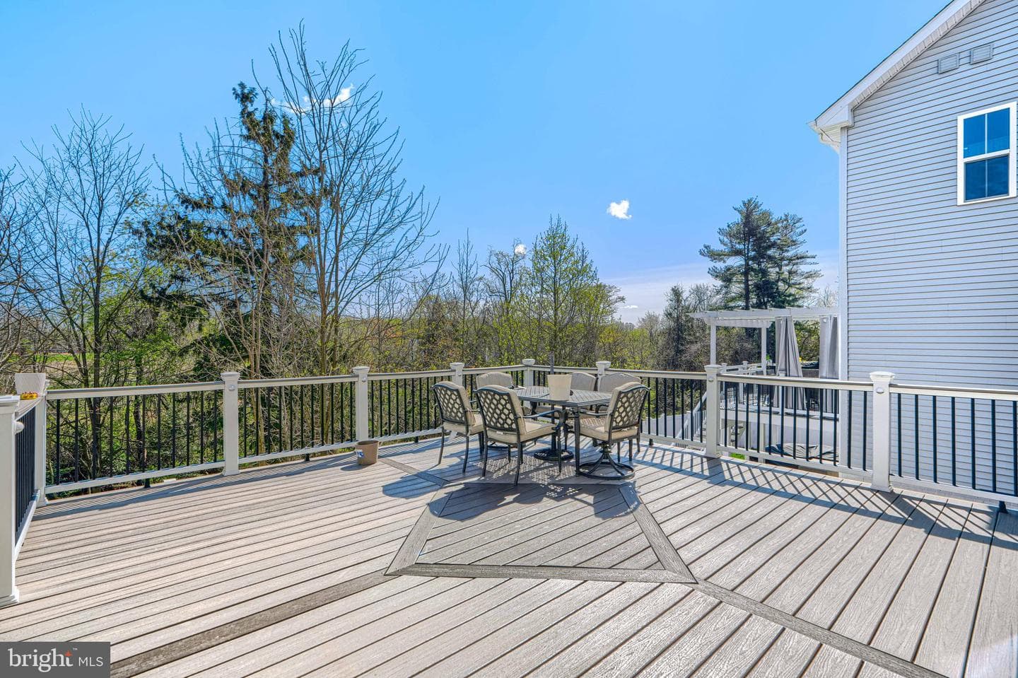 512 Dusk View Drive photo 29