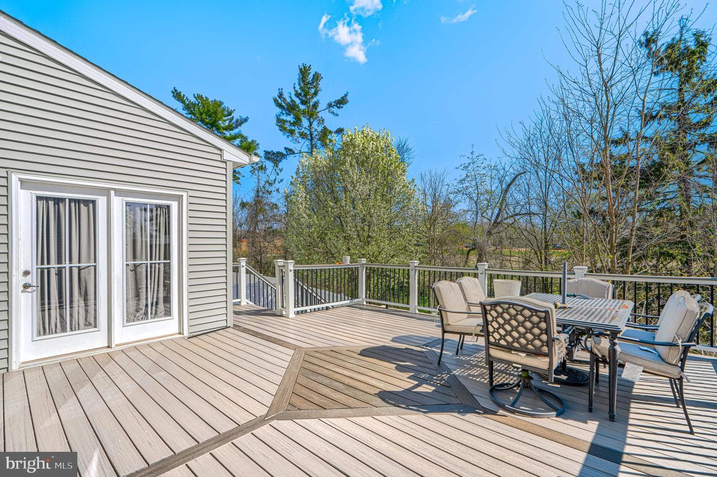512 Dusk View Drive photo 30