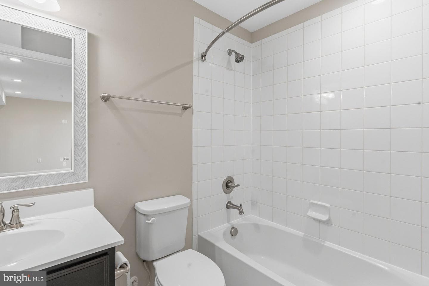 1113 Melissa Court photo 38