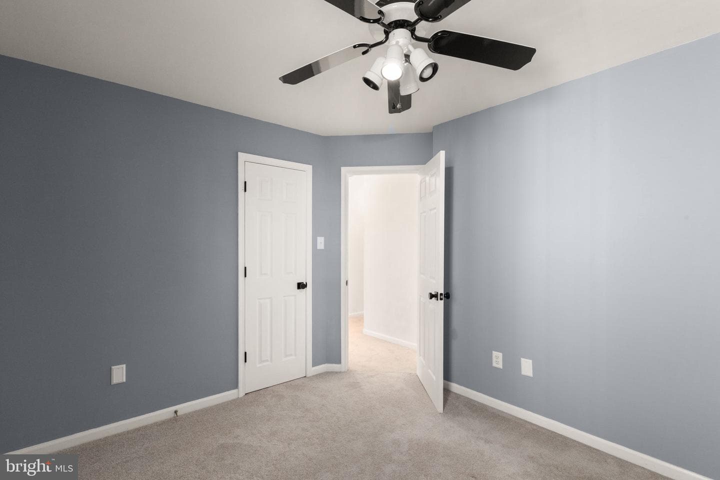 502 Winter Span Court photo 31