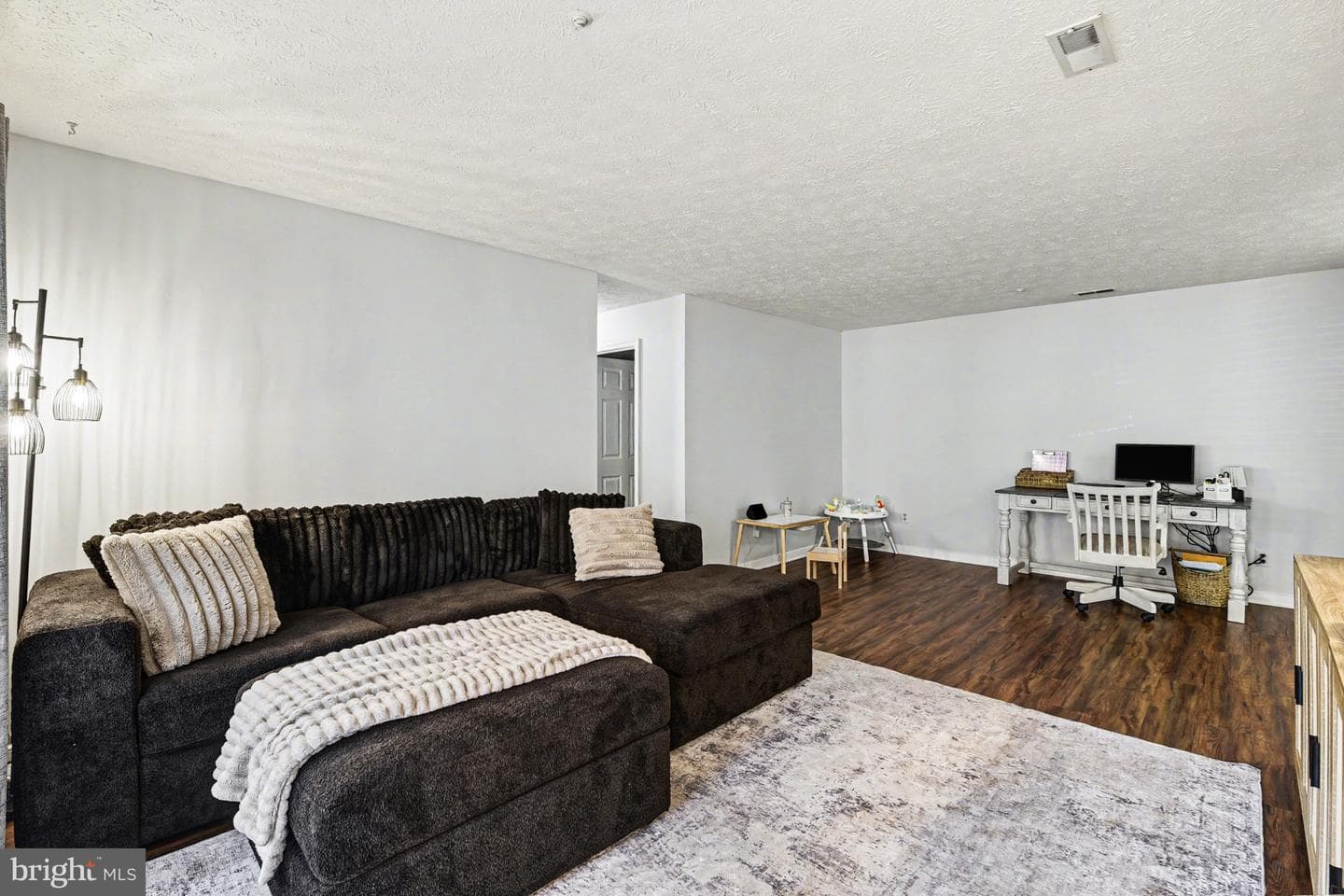 1717 Landmark Drive #1j photo 2
