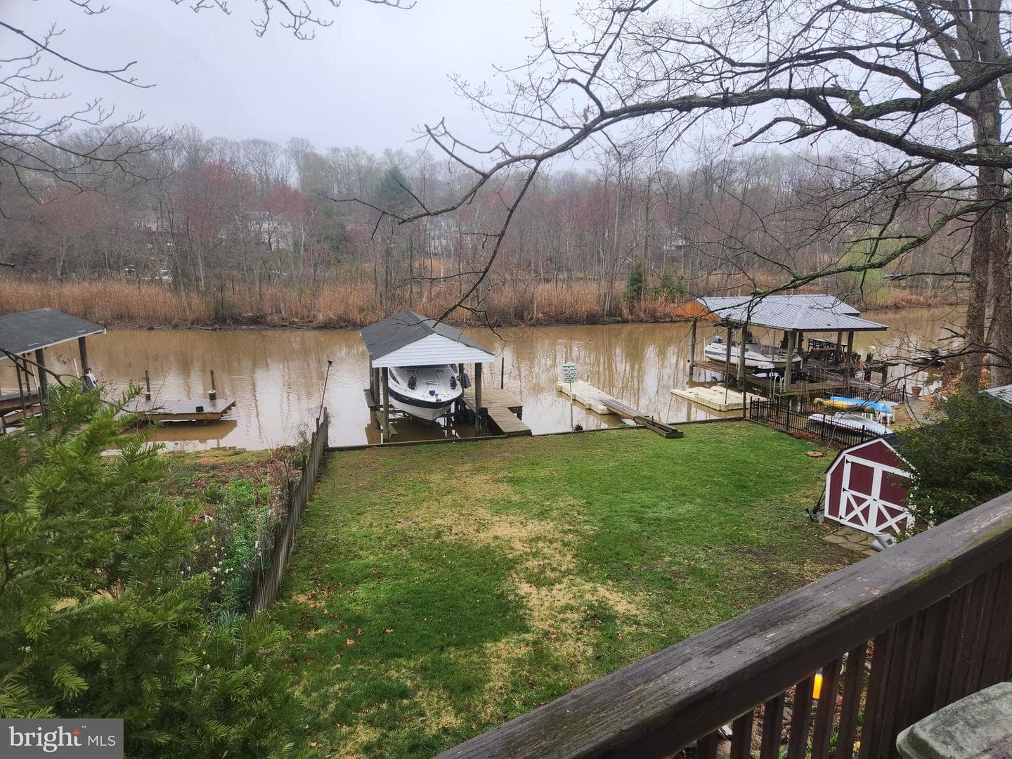 215 Garnett Road photo 8