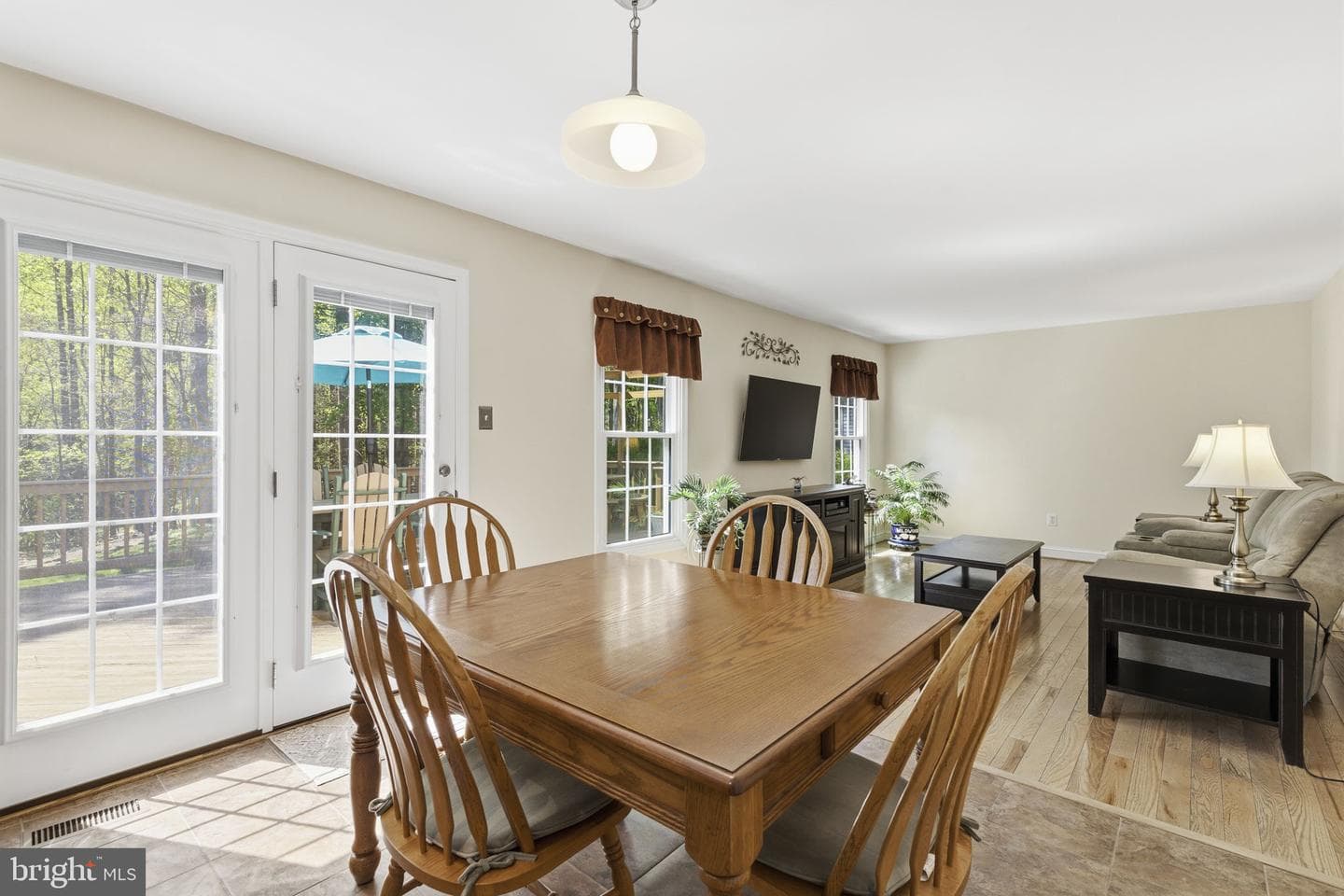 533 Inglewood Road photo 15