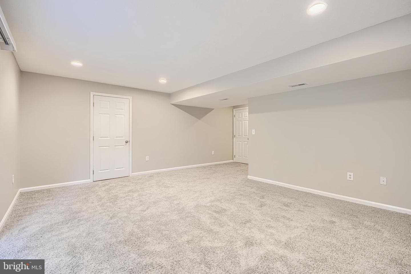 467 Manor Road photo 23