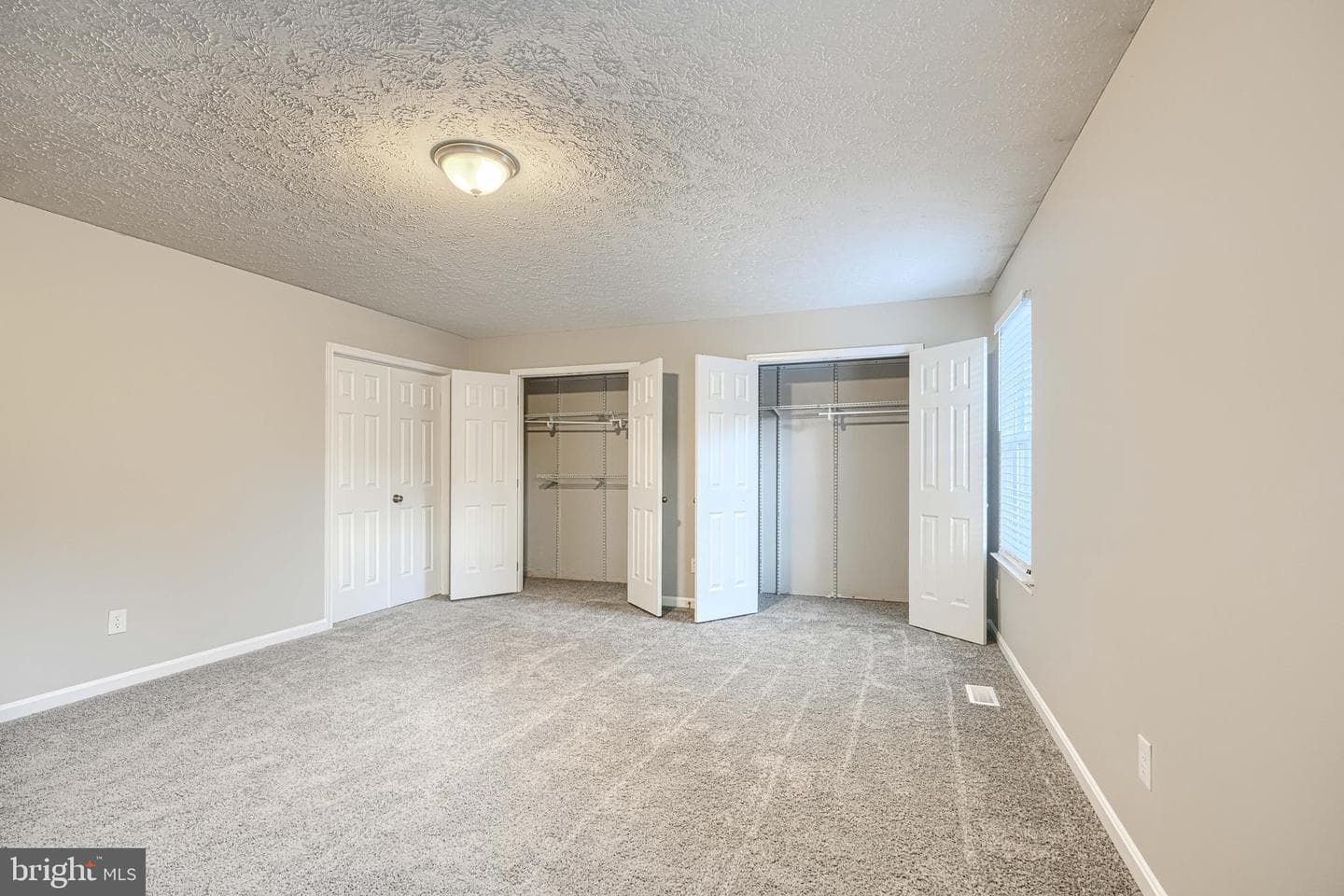 467 Manor Road photo 31