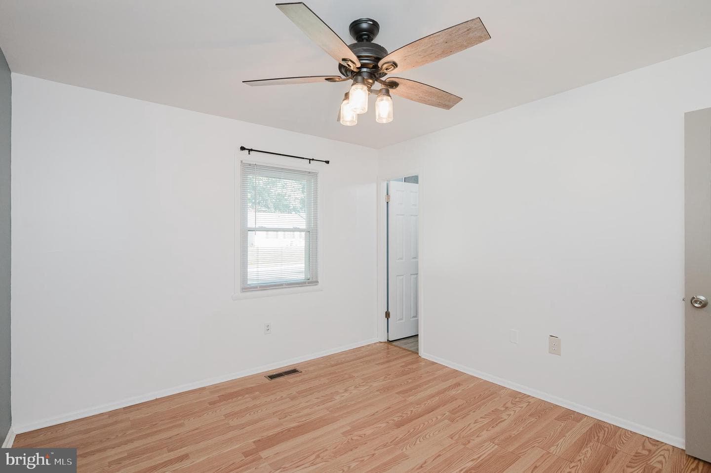 630 Sequoia Drive photo 18