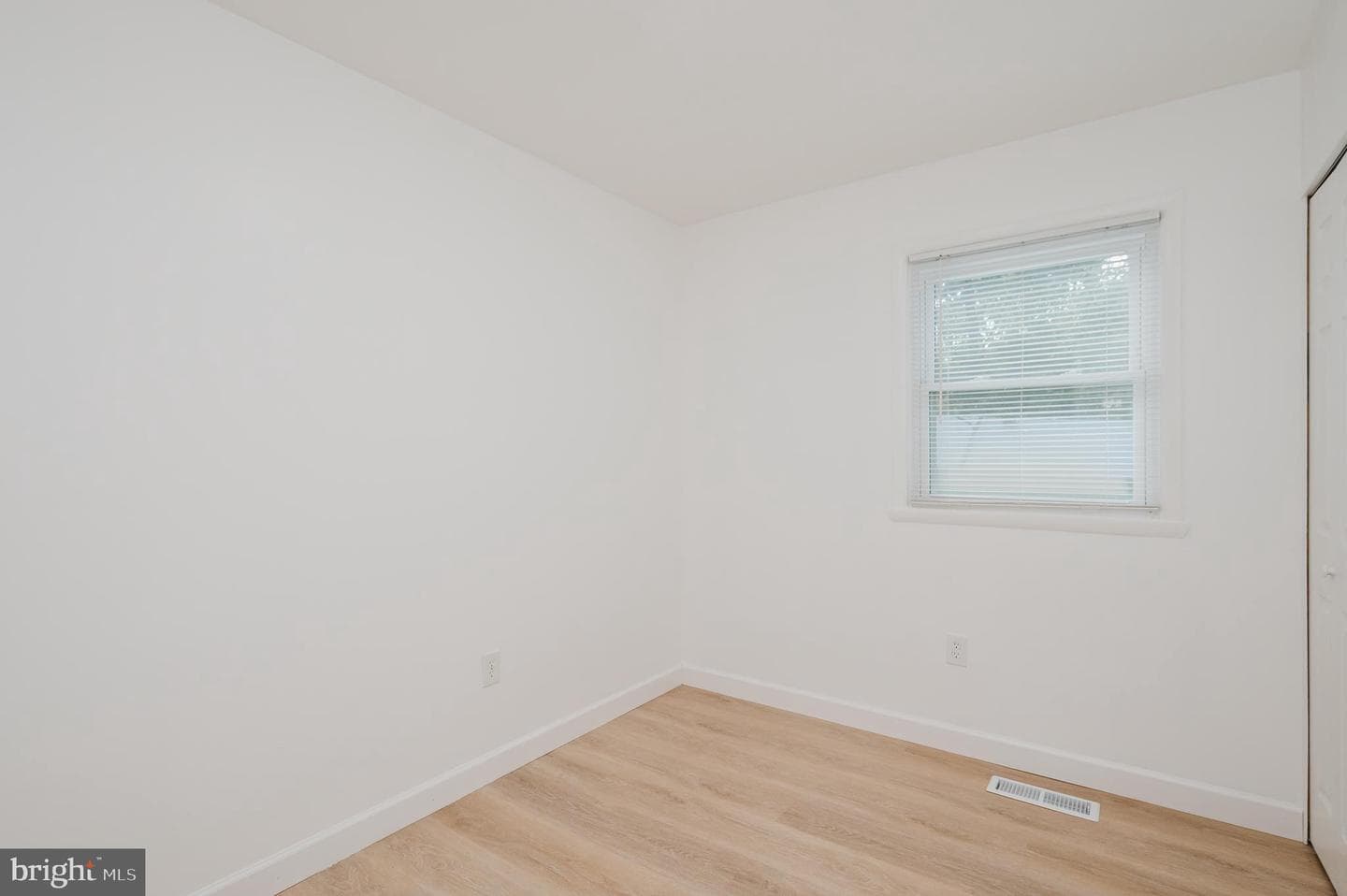 630 Sequoia Drive photo 30