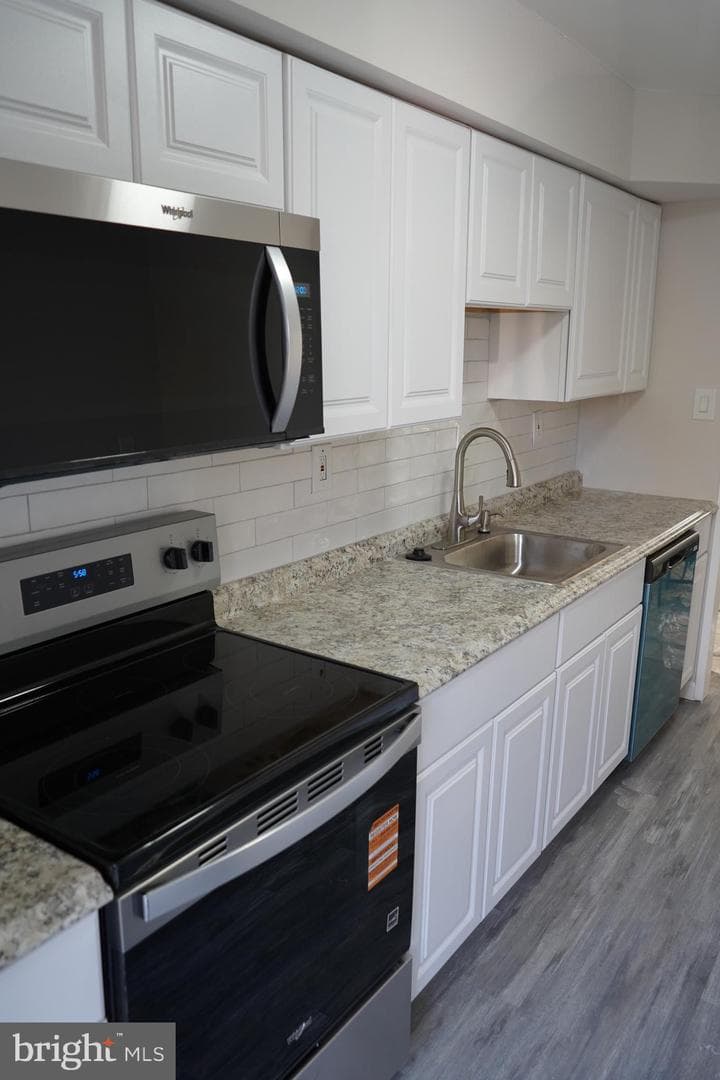 1886 Grempler Way photo 17