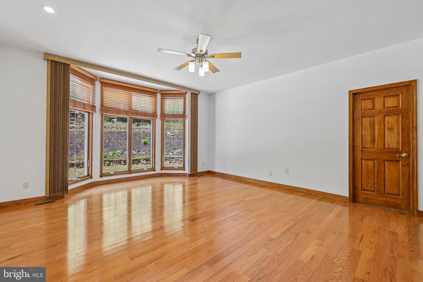 3632 Burkins Rd photo 21