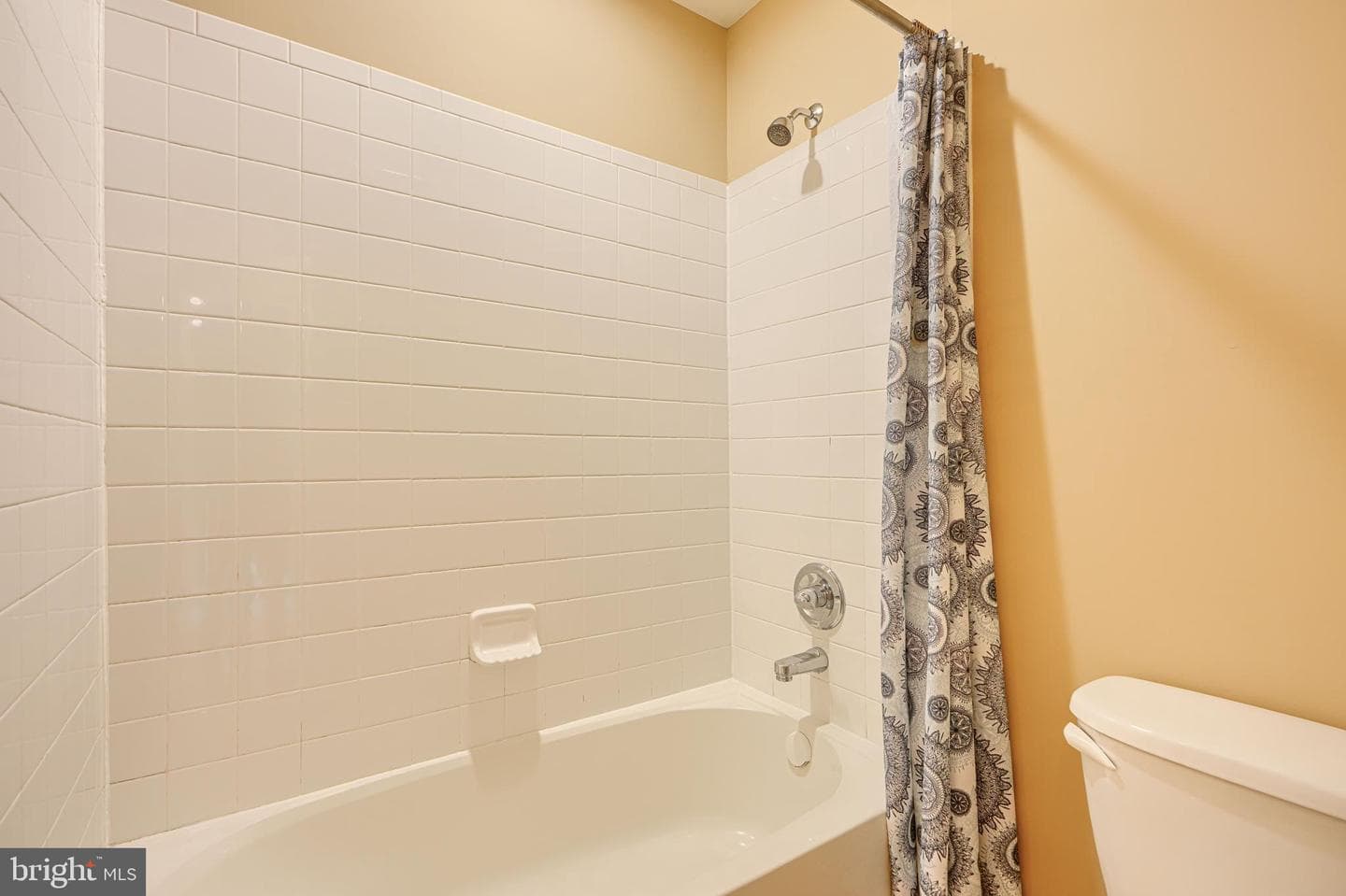 246 Mohegan Drive photo 42