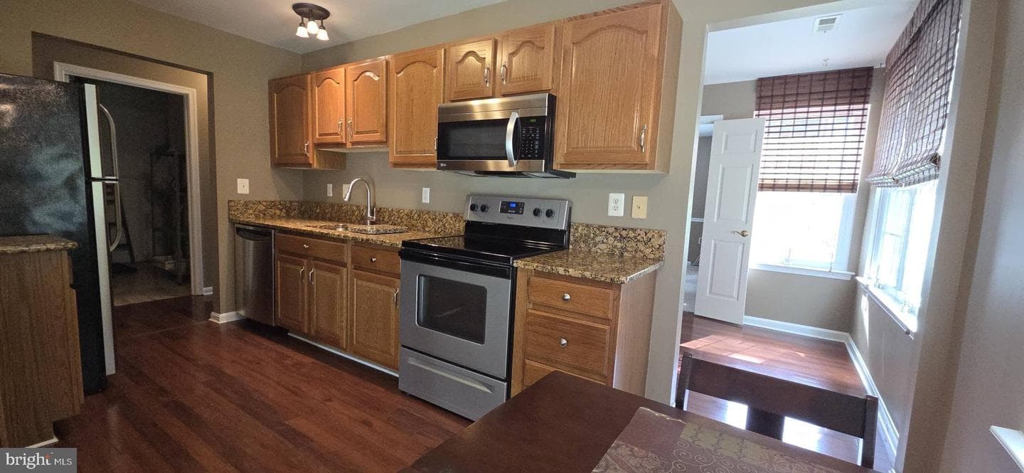 1700 Rich Way #1b photo 11