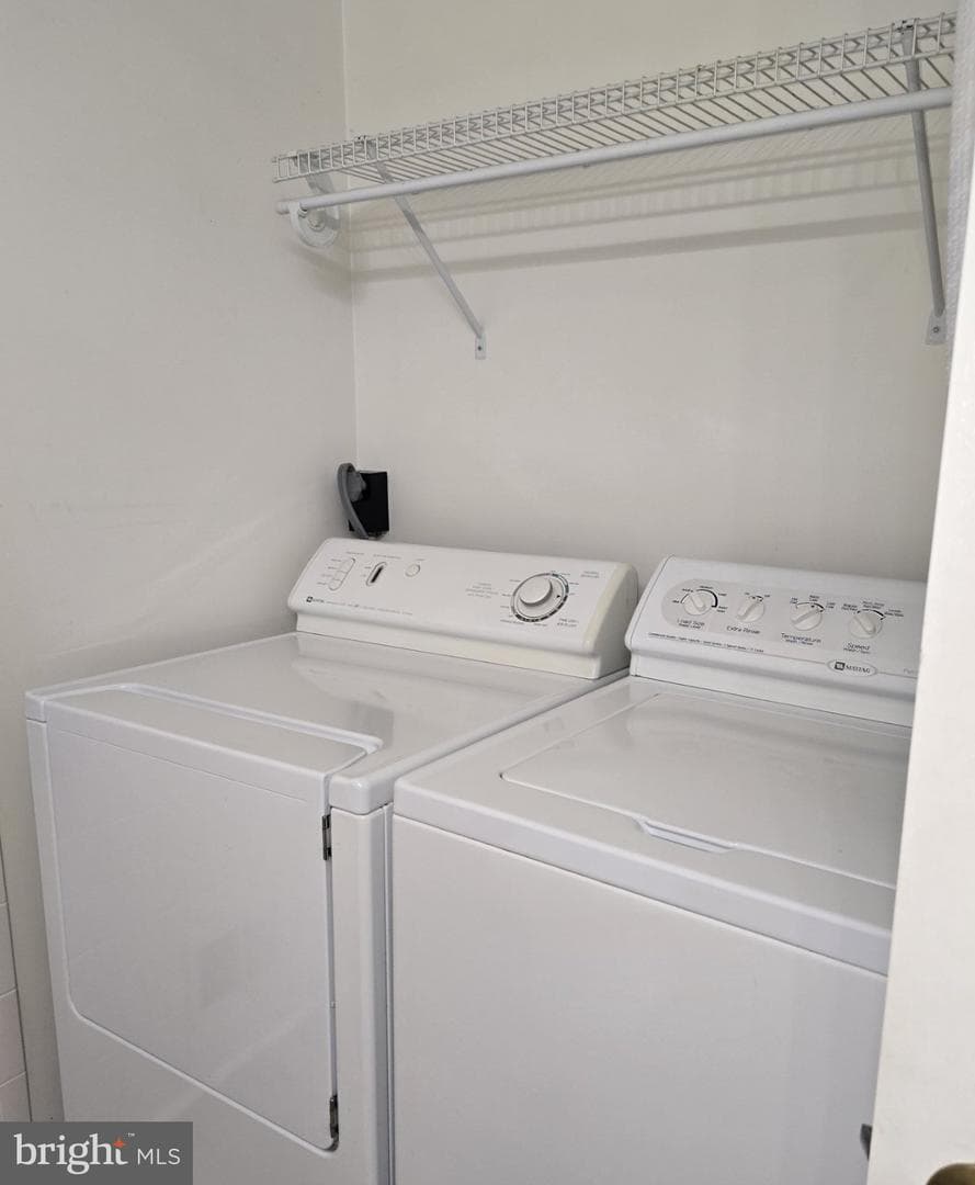 410 Plumtree Road photo 10