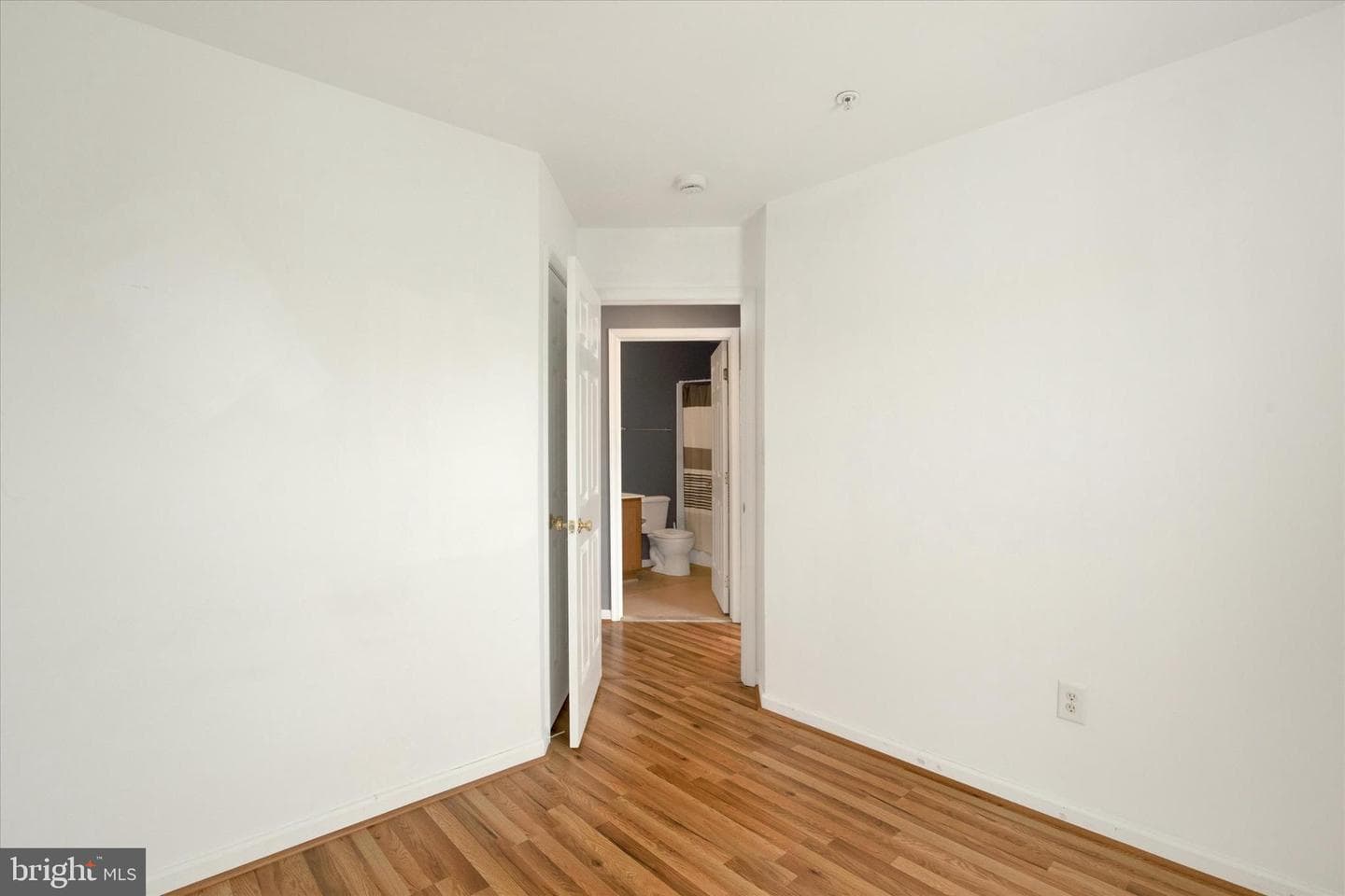1351 Lewis Lane photo 14