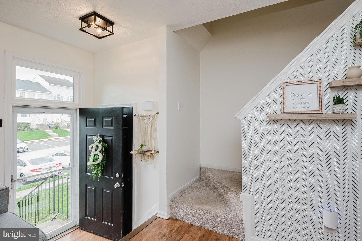 105 Hunter Court photo 3