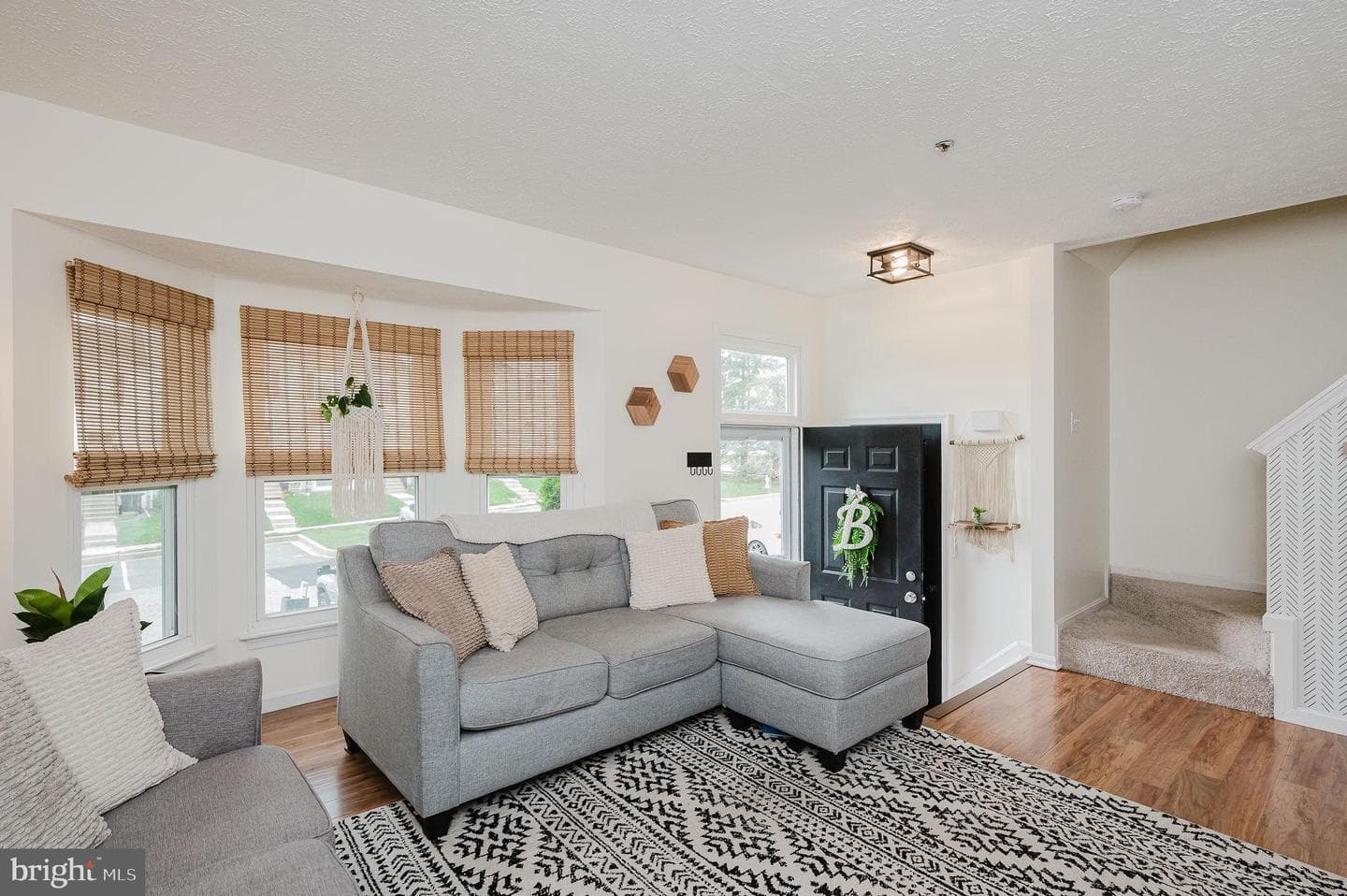 105 Hunter Court photo 8