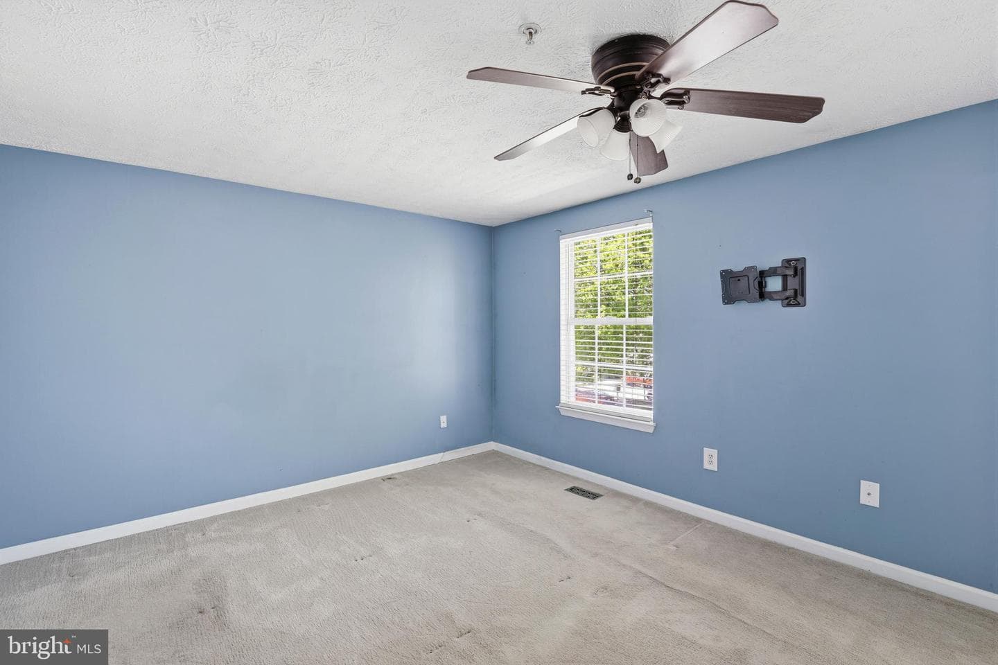912 Jessicas Ln # 34 photo 14