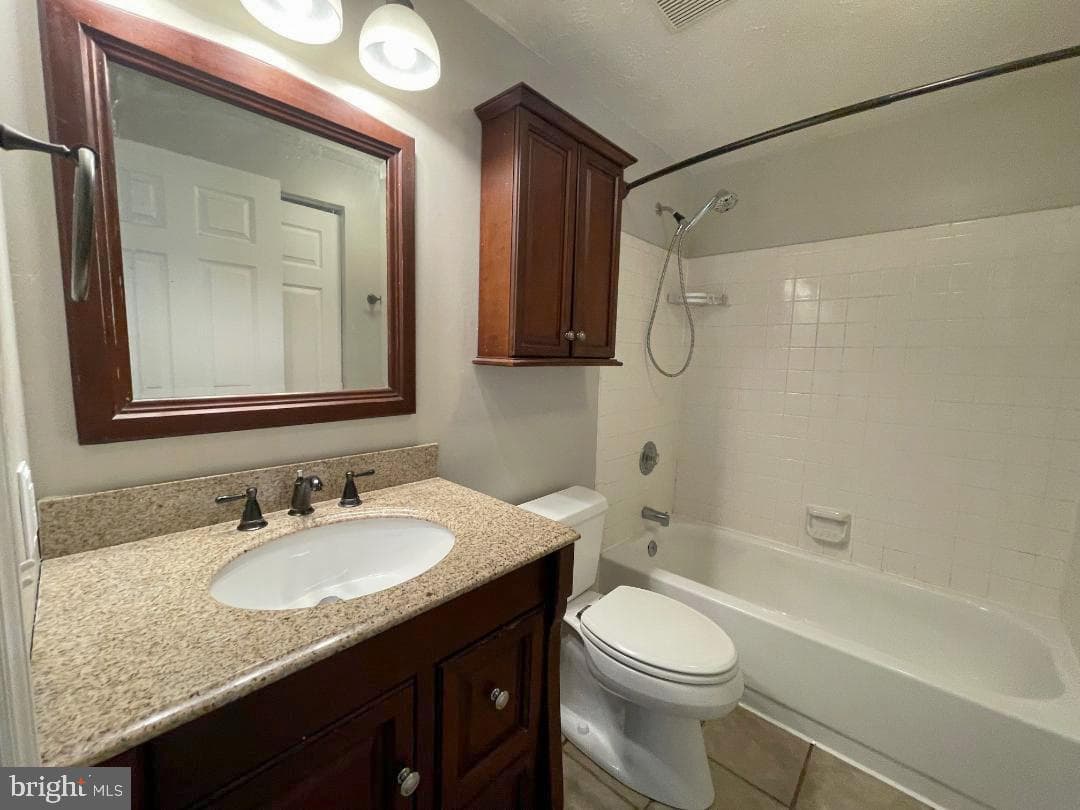 4231 Greys Run Circle photo 20