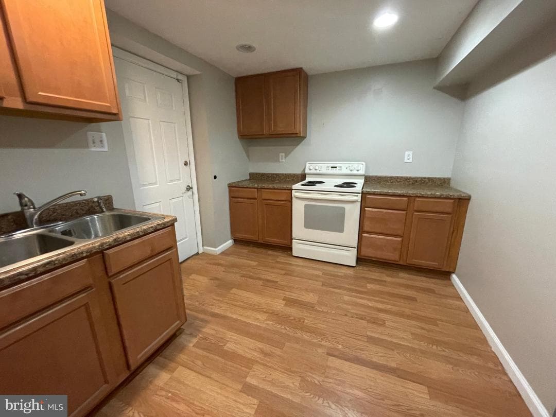 4231 Greys Run Circle photo 23