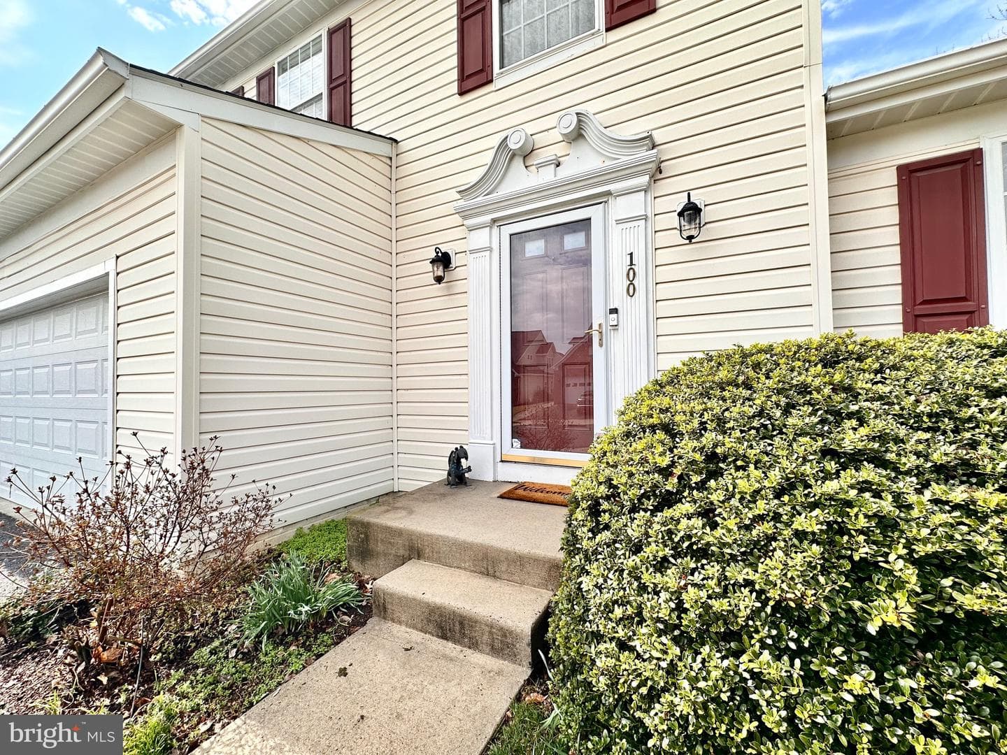 100 Grace Manor Drive photo 3
