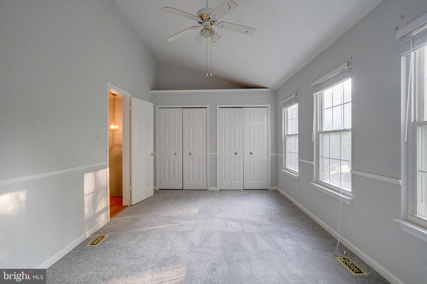 1143 Robin Hill Court photo 31