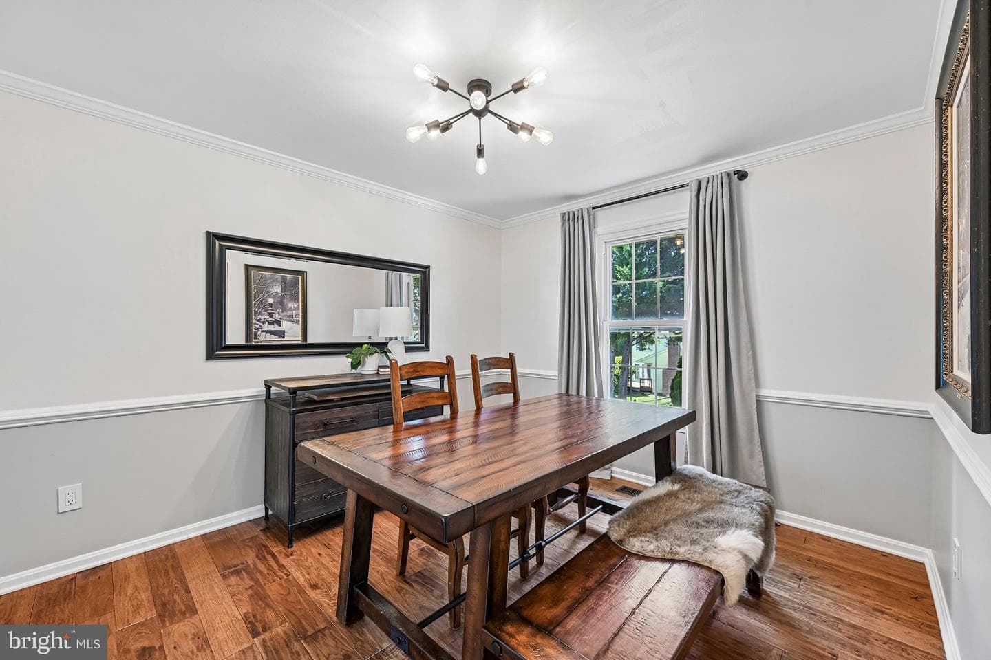 1213 Bancroft Court photo 12