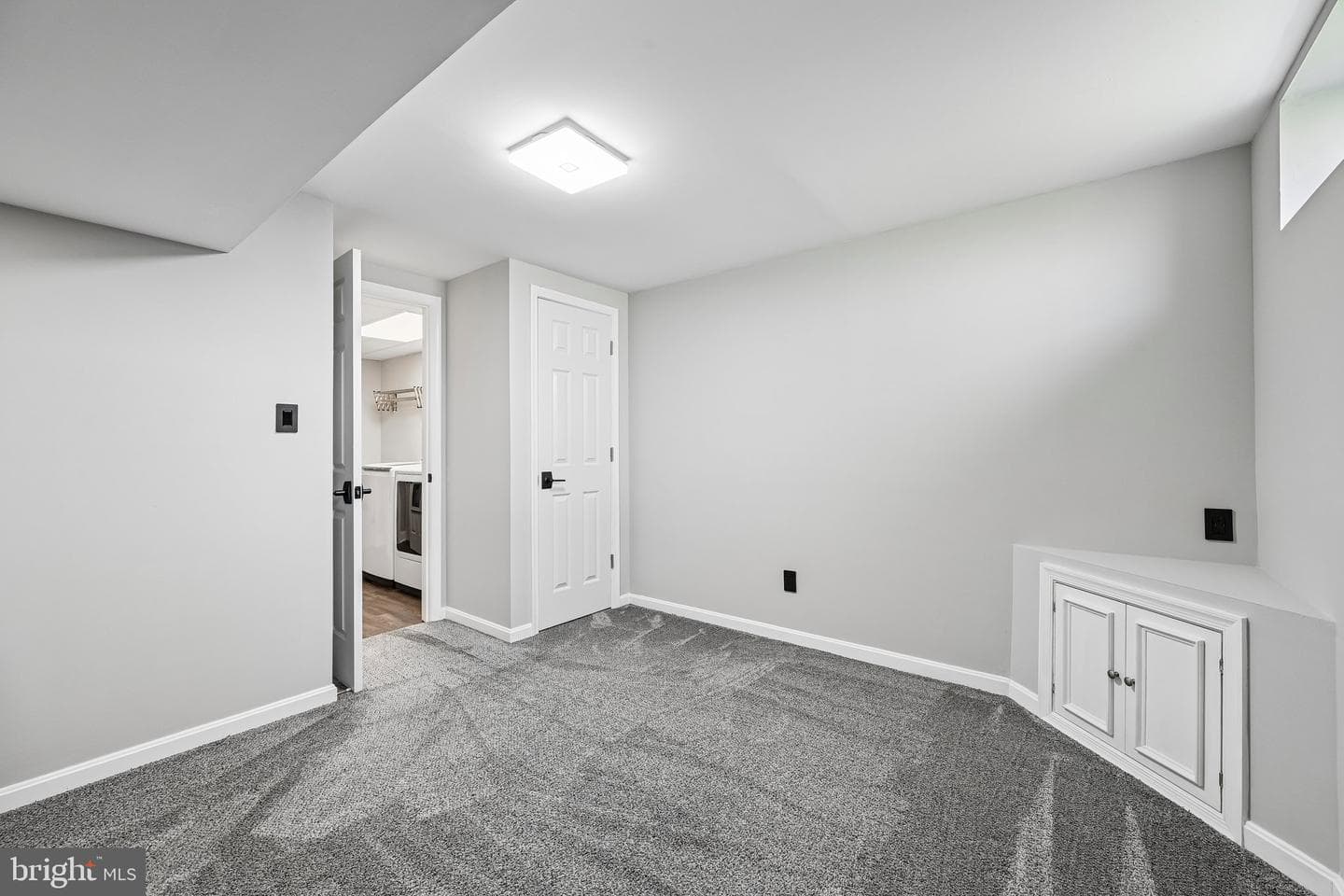 1213 Bancroft Court photo 32