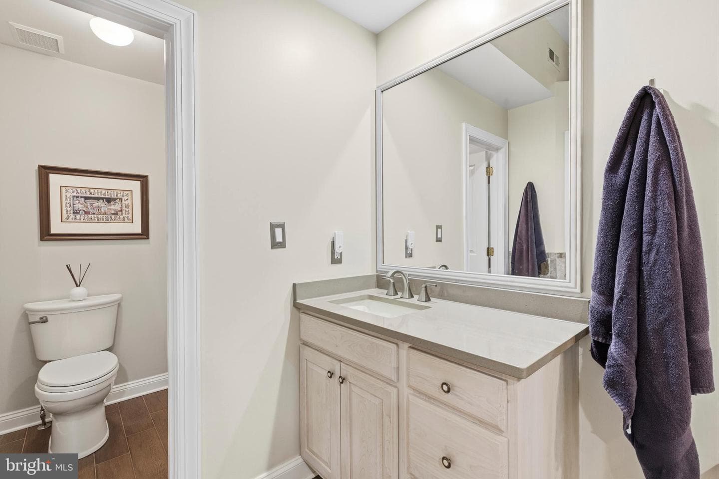 1809 Sparks Drive photo 33