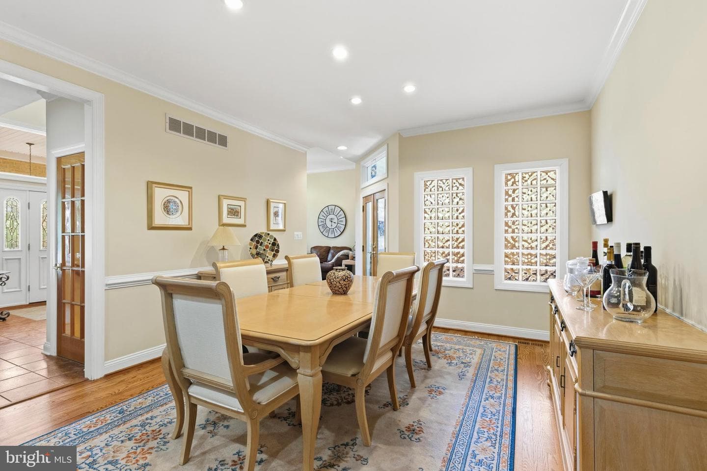 1809 Sparks Drive photo 9