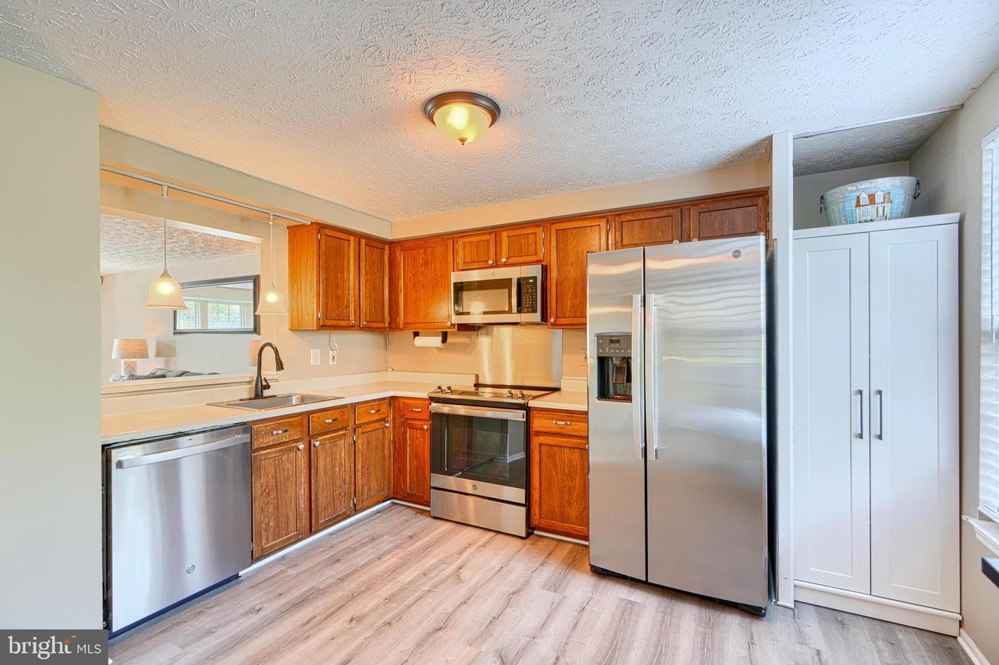 1704 Beechbank Way photo 16