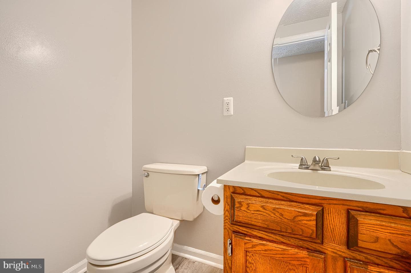 1704 Beechbank Way photo 19