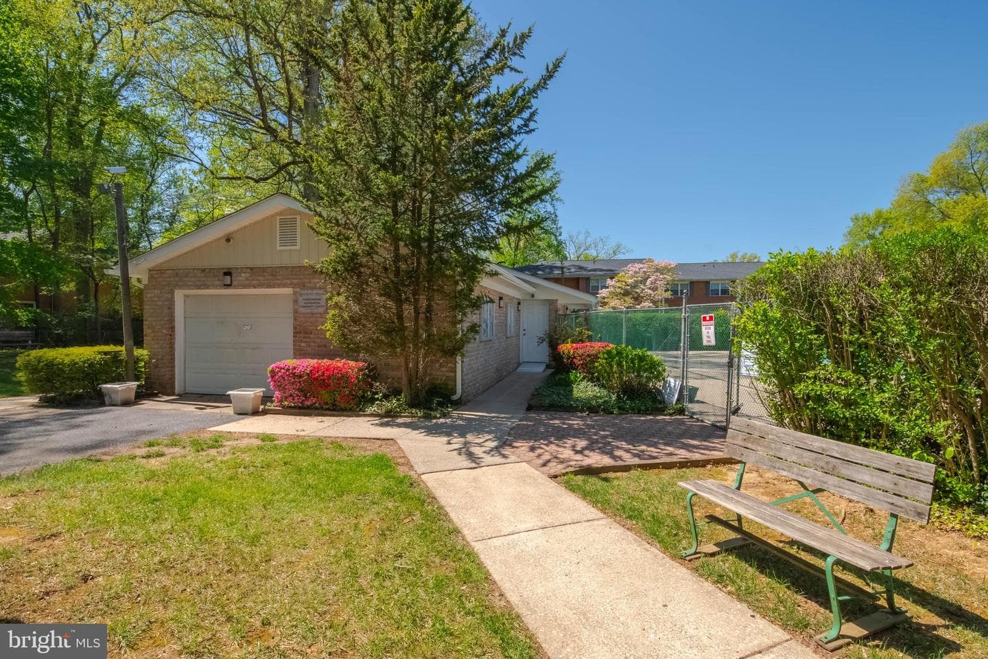 211 Crocker Drive #211-B photo 24