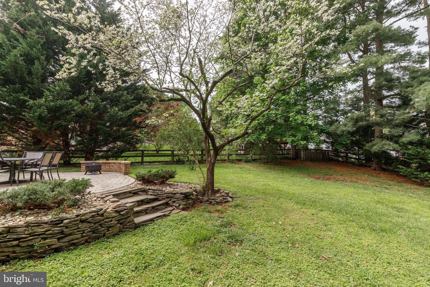 718 Bedford Road photo 5
