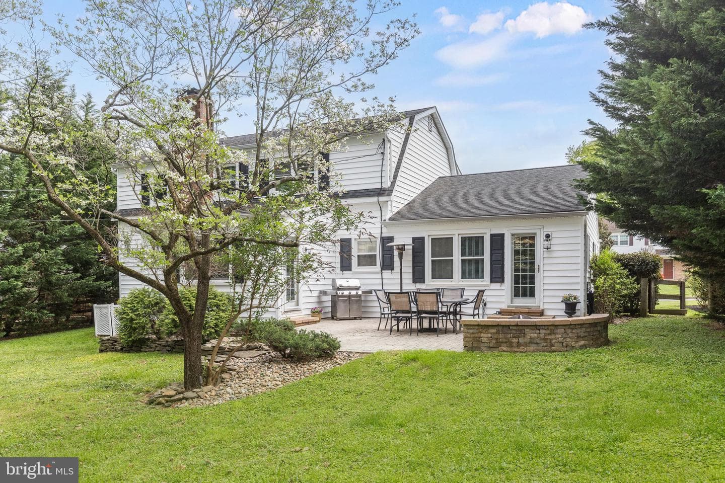 718 Bedford Road photo 6