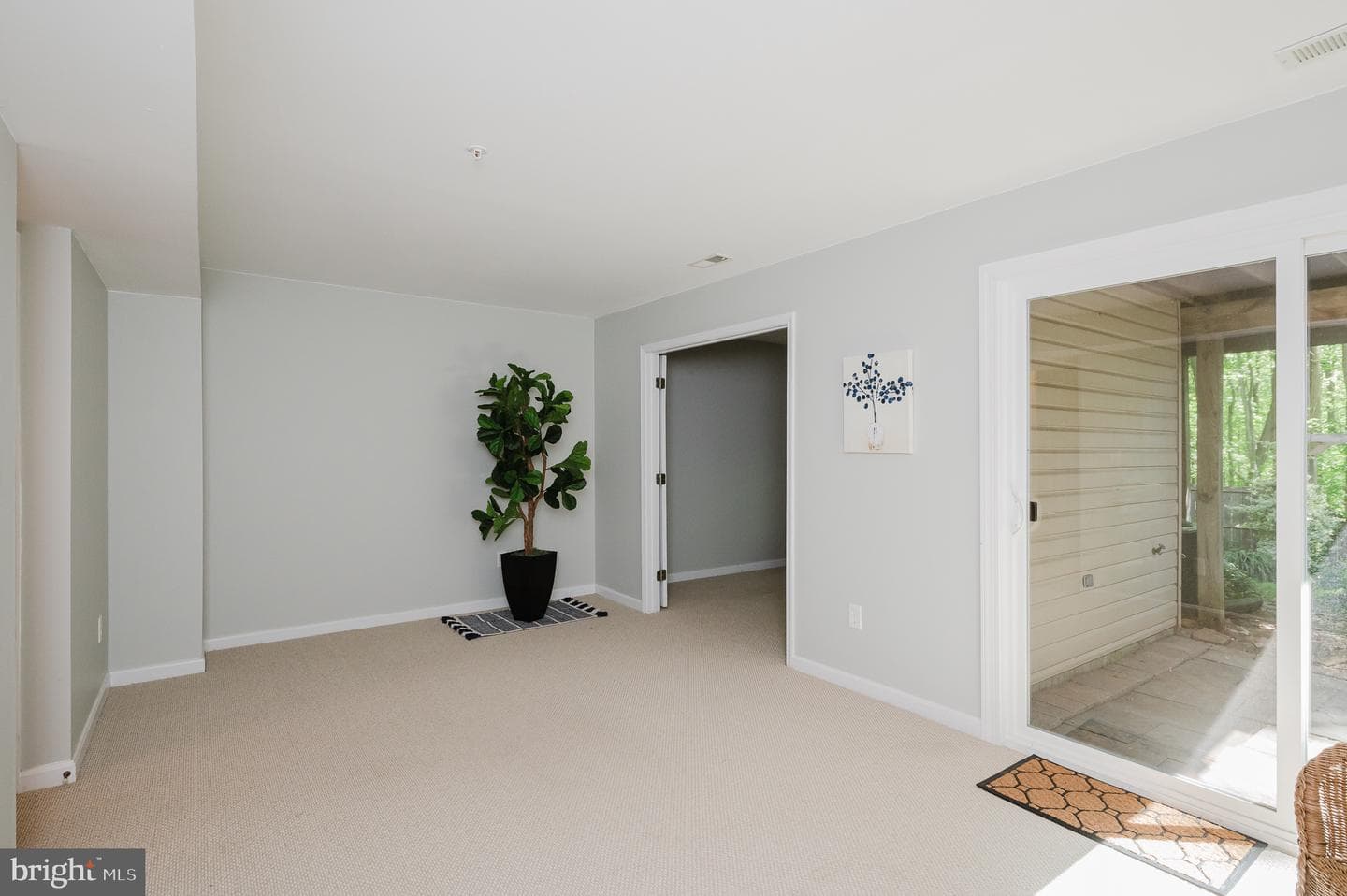124 Gracecroft Drive photo 29