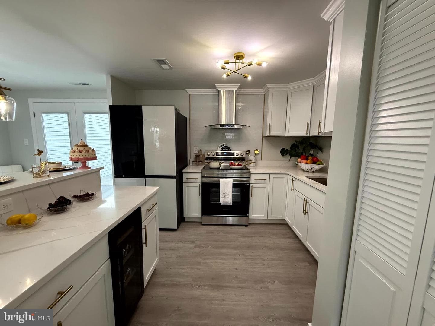701 Shore Drive photo 36
