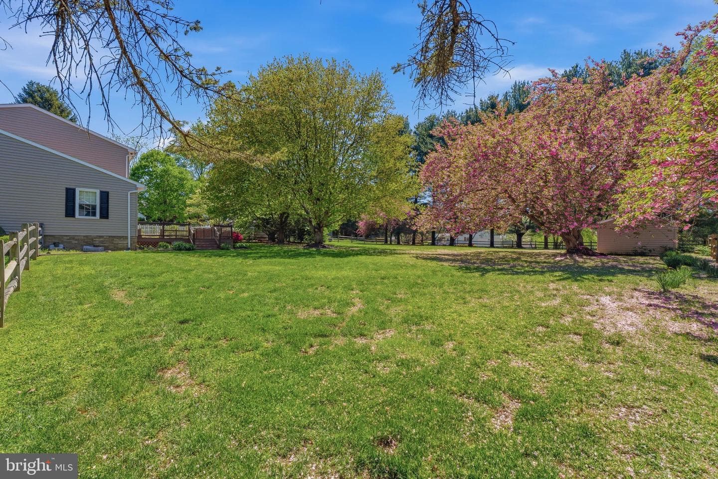 2329 Northcliff Drive photo 55