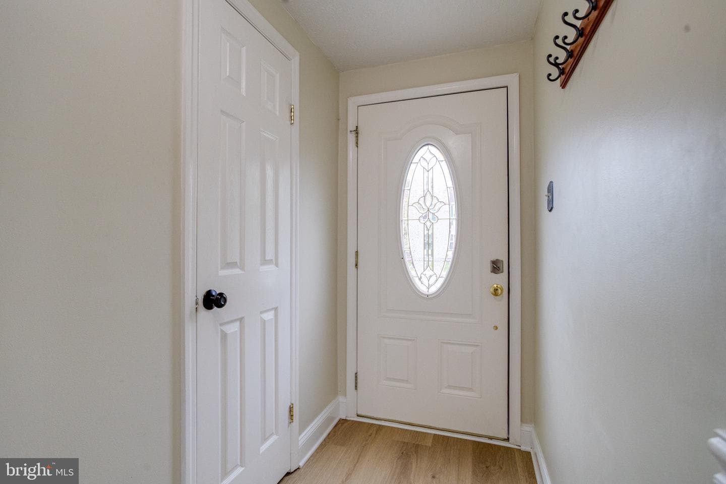 1304 Acorn Ridge Court photo 2