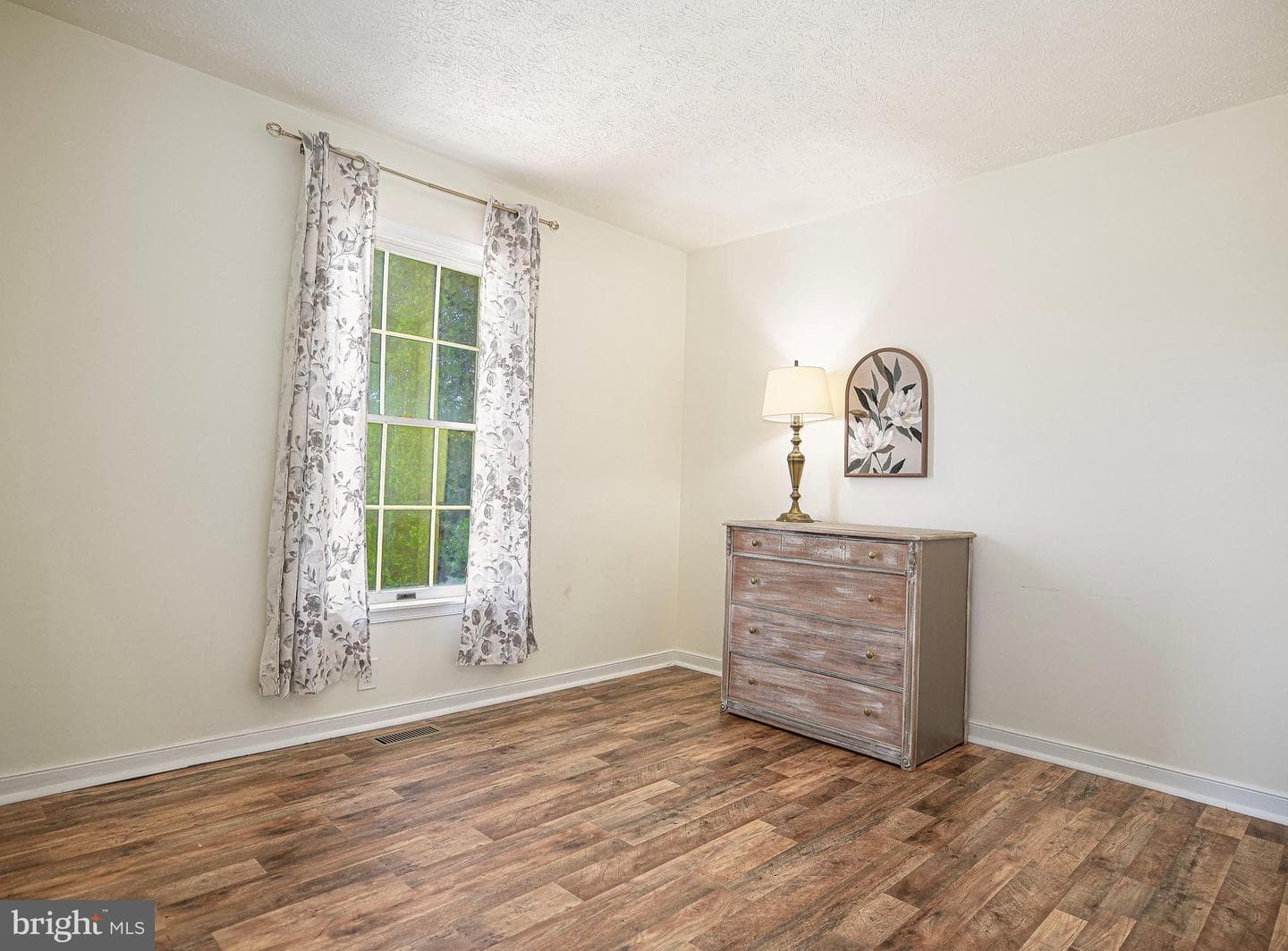 1583 Bentley Circle photo 31